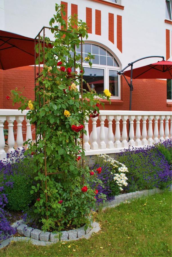 Rosen Villa Kappeln Exteriör bild